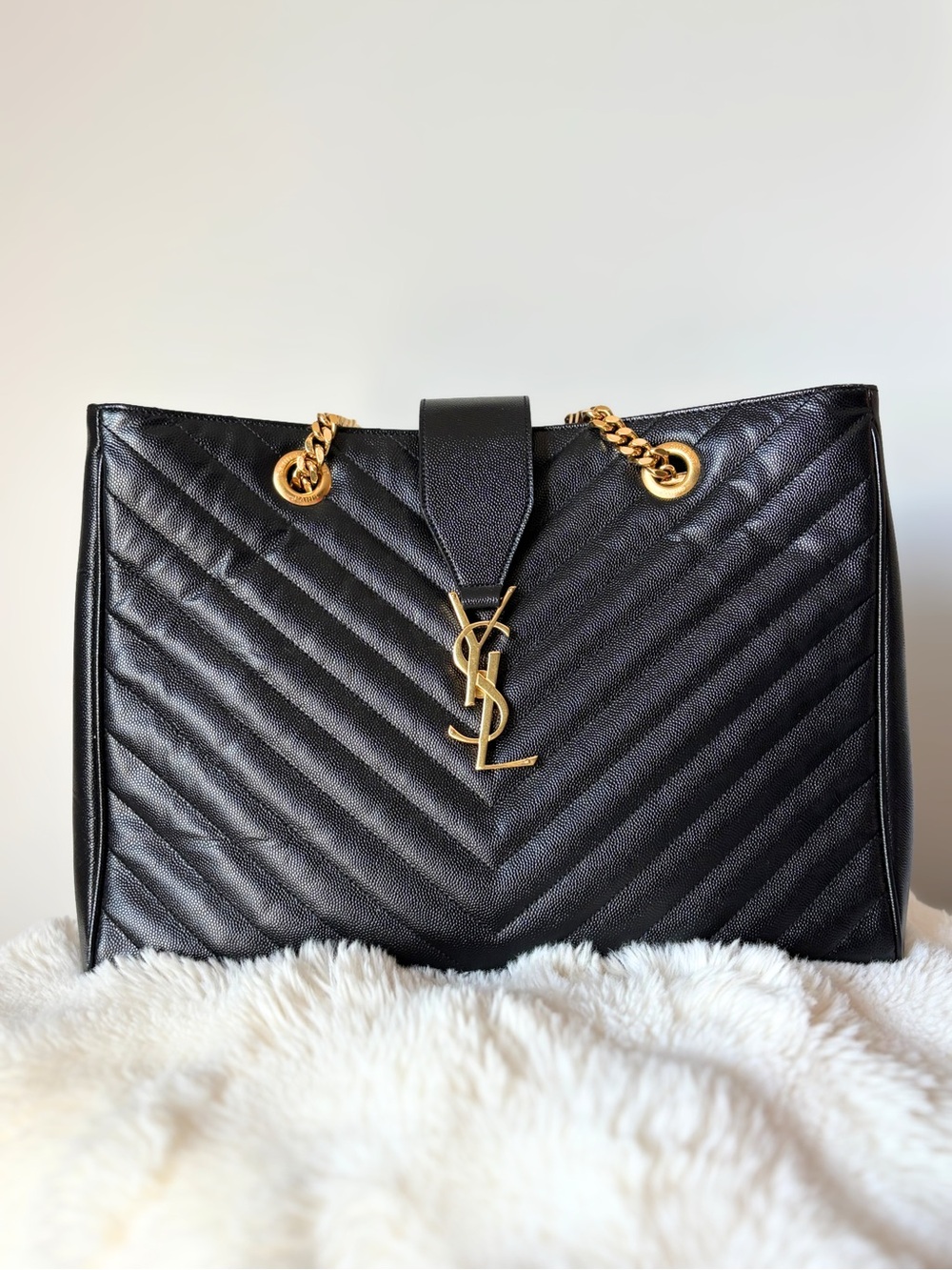 Yves Saint Laurent Loulou Tote